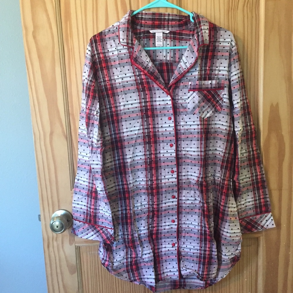 5/$30 💕 Victoria’s Secret Nightshirt